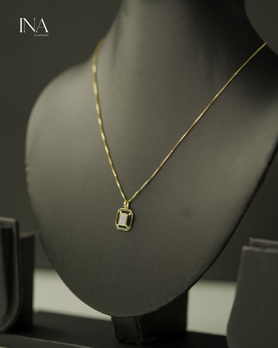 Elegant Frame Diamond Pendant