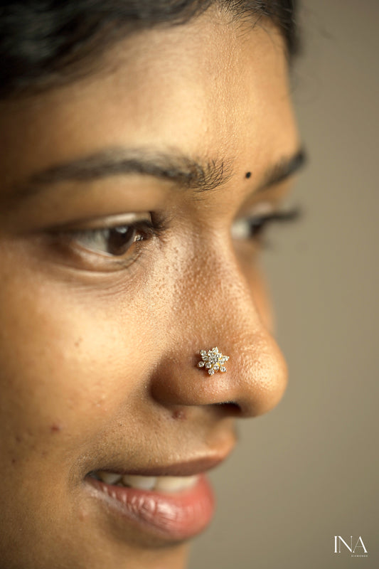 Floral Spark Diamond Nose Pin