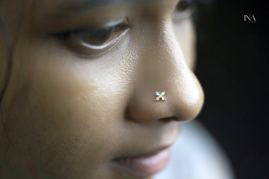 Petite Bloom Nose Pin