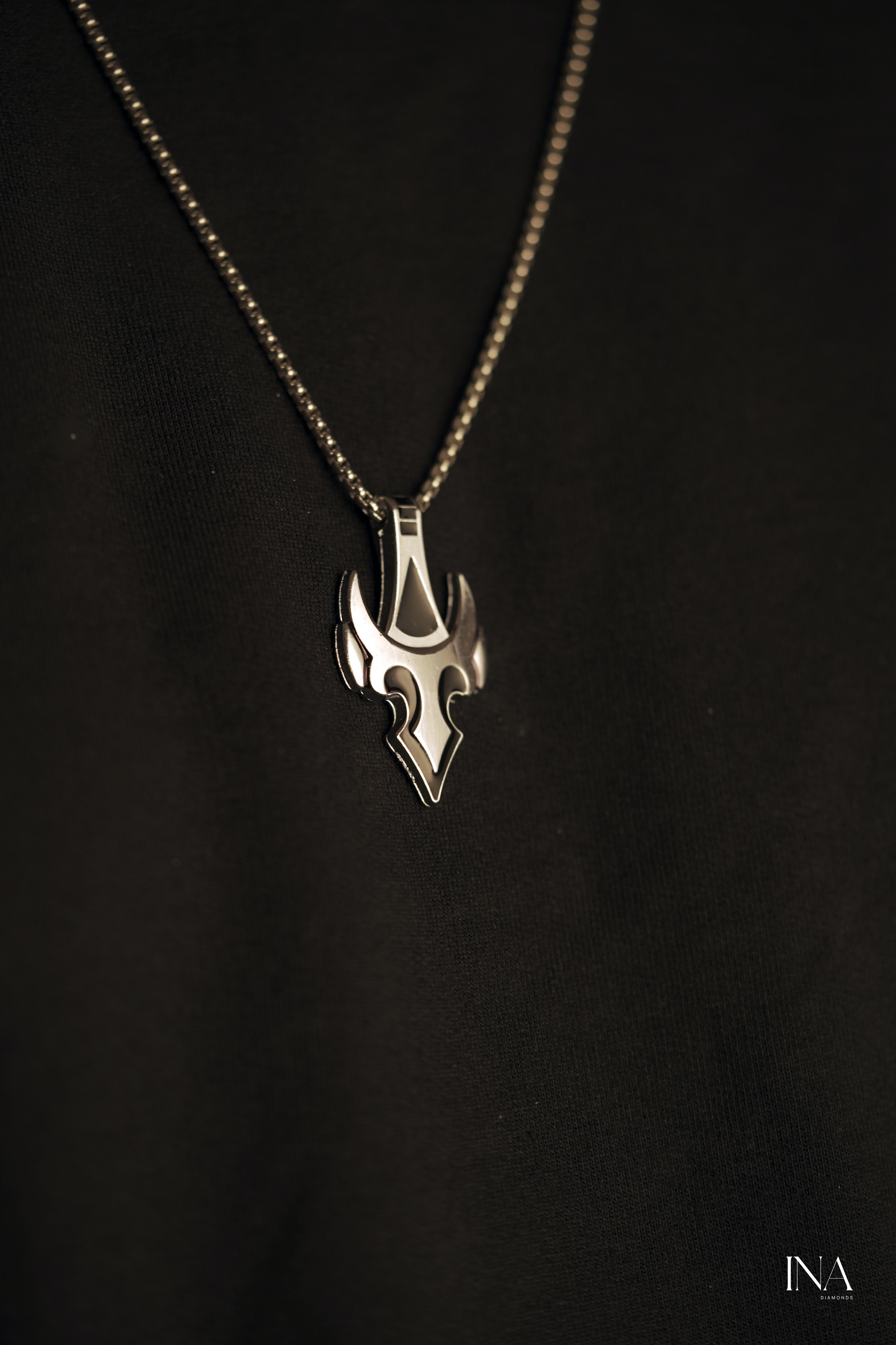 Shadow Fang Pendant
