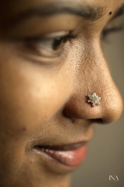 Floral Spark Diamond Nose Pin