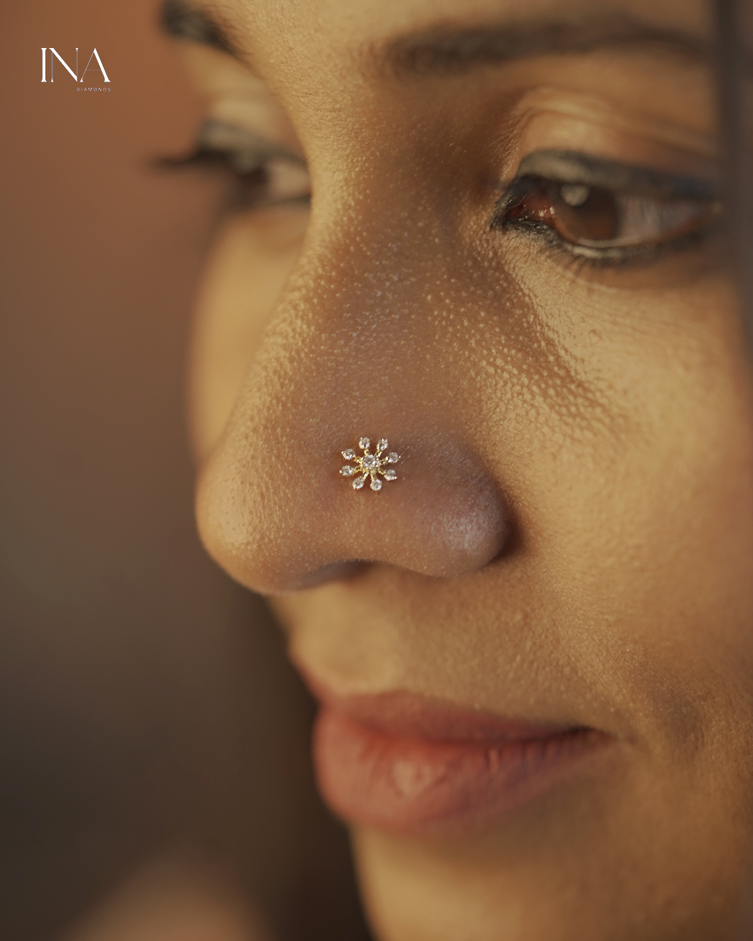 Radiant Petal Nose Pin